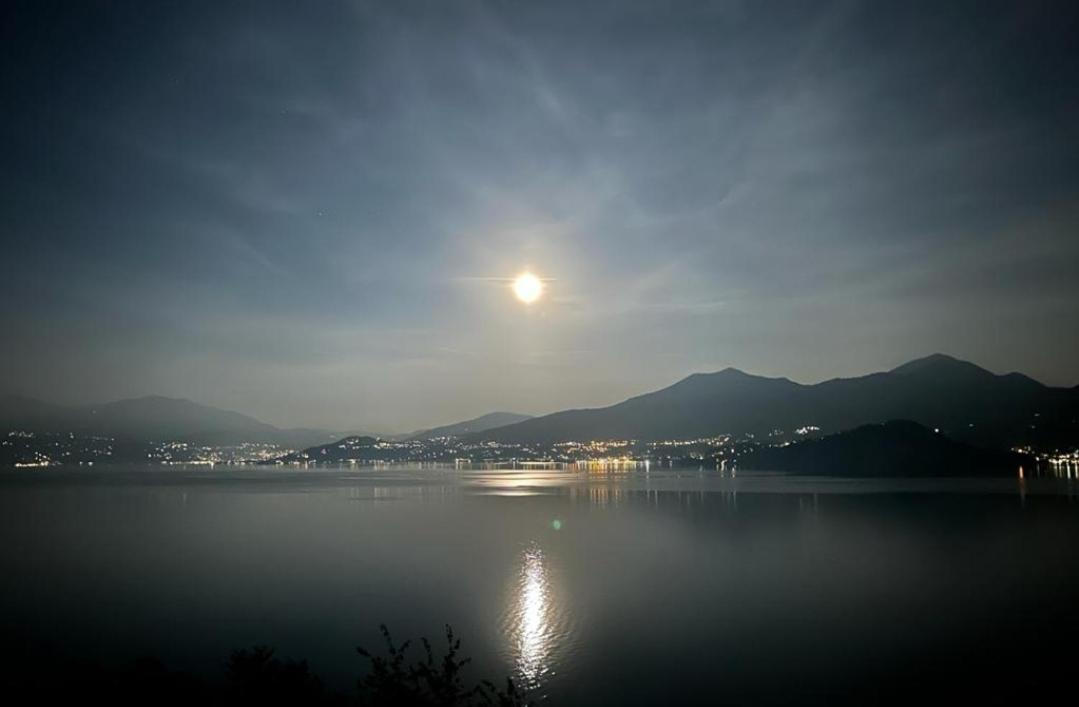 Bella Vista Lago Maggiore Ghiffa Luaran gambar